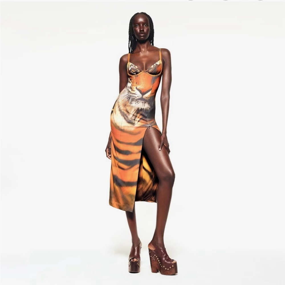 Skims X Roberto Cavalli Underwire Dress Tiger Face Print Size M - Picture 3 of 4